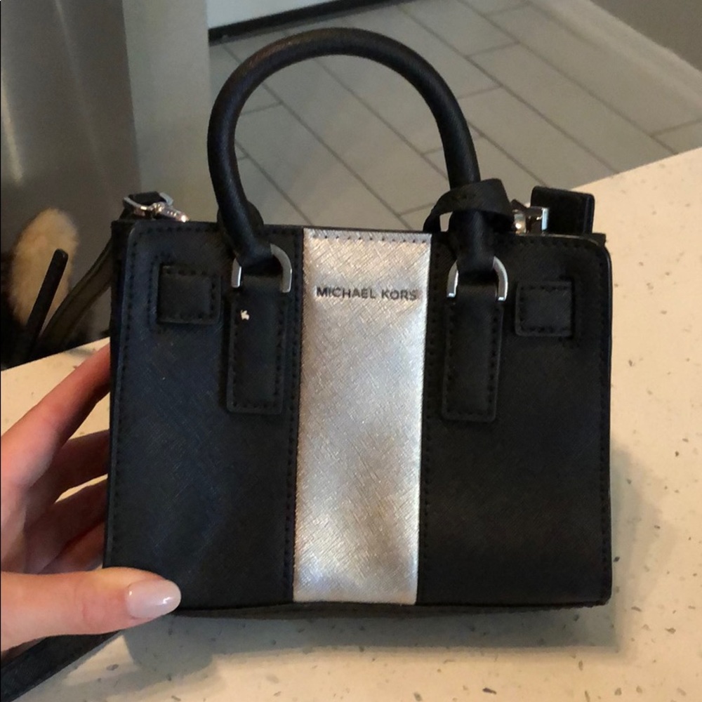 Michael Kors Mini Purse in great shape